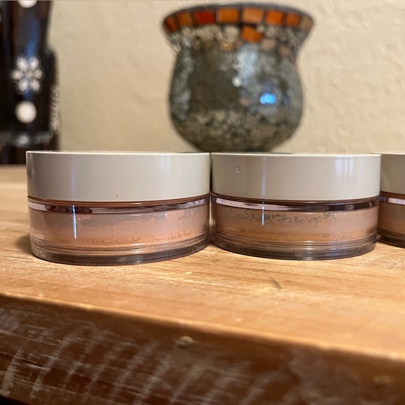 BareMinerals Blemish Rescue/Remedy - Picture 2 of 12
